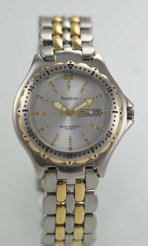 reloj armitron water resist 165ft